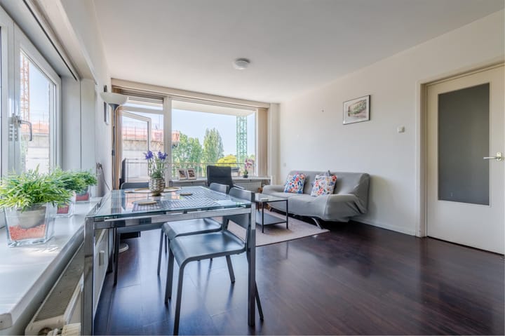 Foto 10 van Mr. G. Groen van Prinstererlaan 161