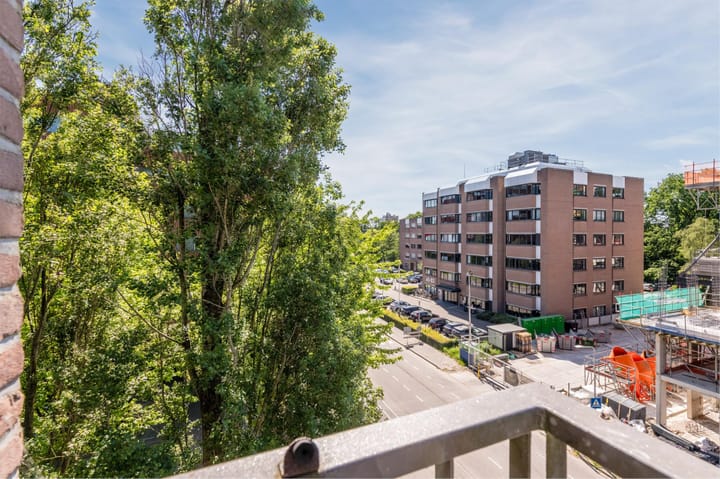 Foto 25 van Mr. G. Groen van Prinstererlaan 161