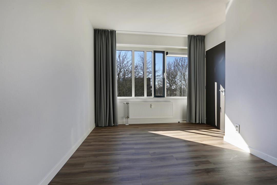 Foto 8 van Hoofdweg 618-F