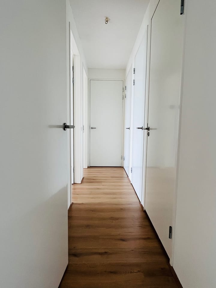 Photo 16 of Oostenburgermiddenstraat 567