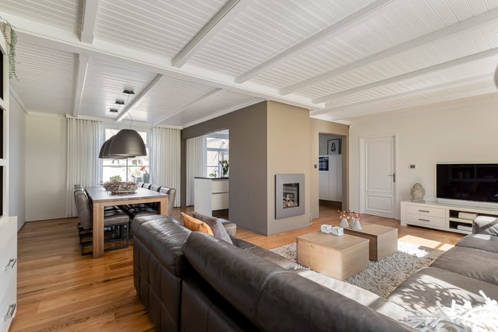 Photo 8 of De Heul 44-A