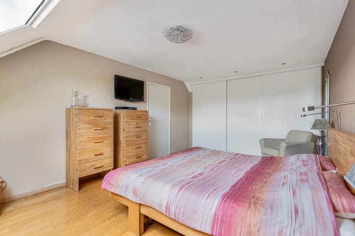 Photo 24 of De Heul 44-A