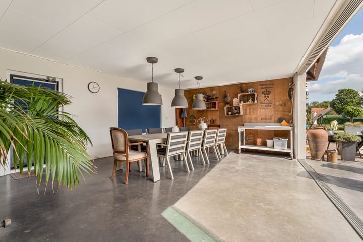 Photo 28 of De Heul 44-A