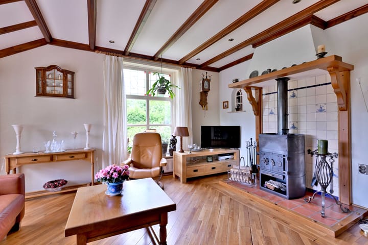 Photo 8 of Dwarsweg 15