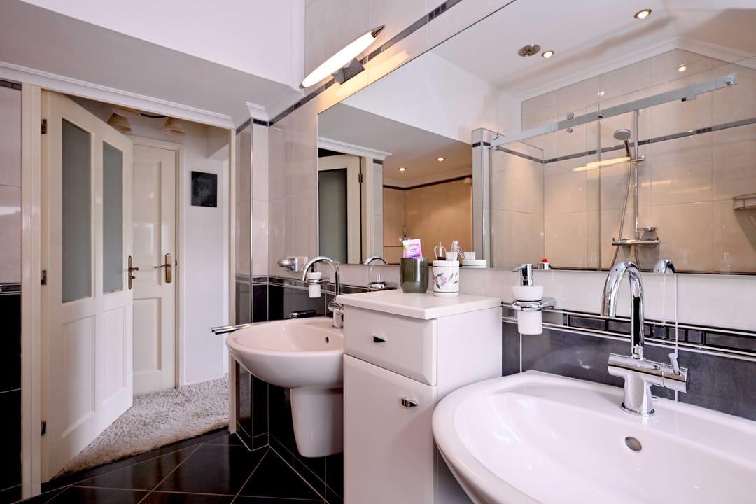 Photo 23 of Dwarsweg 15