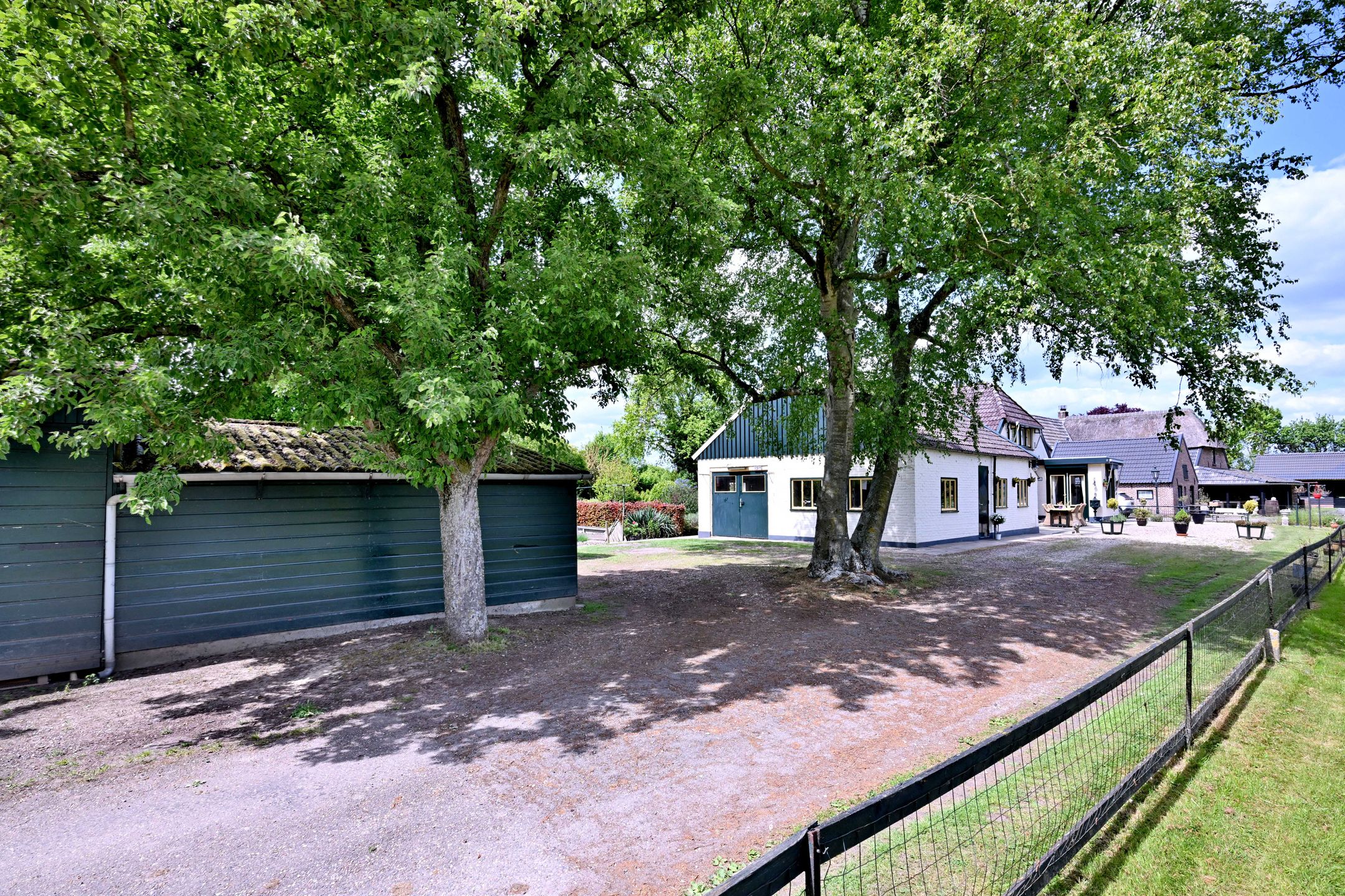 Photo 39 of Dwarsweg 15