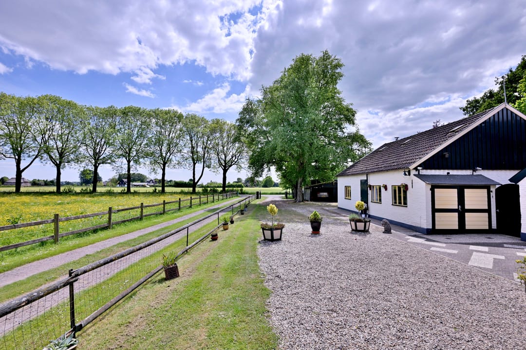 Photo 43 of Dwarsweg 15