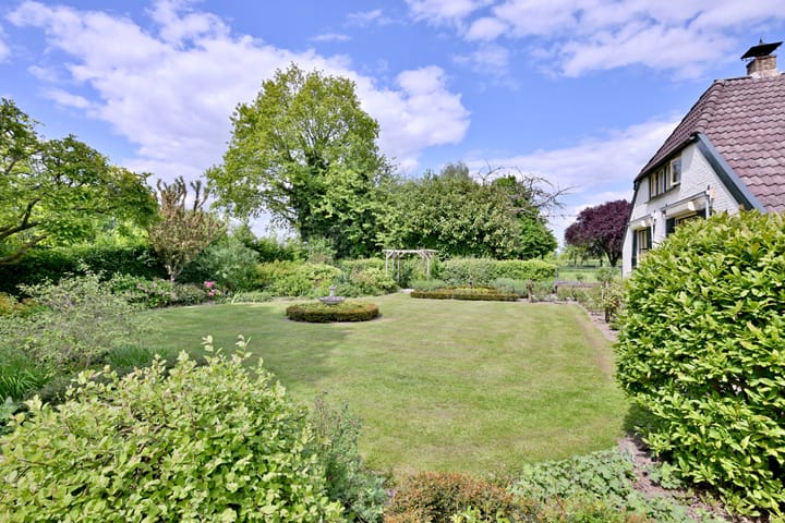 Photo 49 of Dwarsweg 15