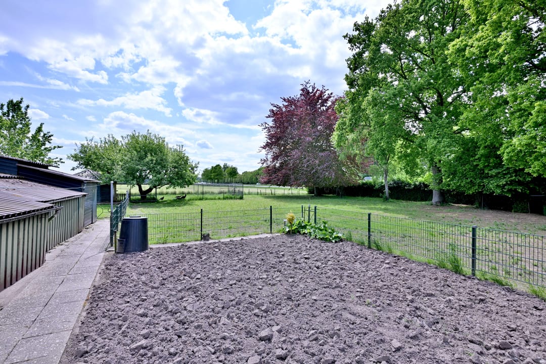 Photo 52 of Dwarsweg 15