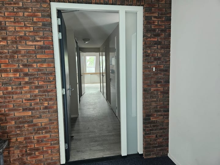 Photo 3 of Churchilllaan 1-F