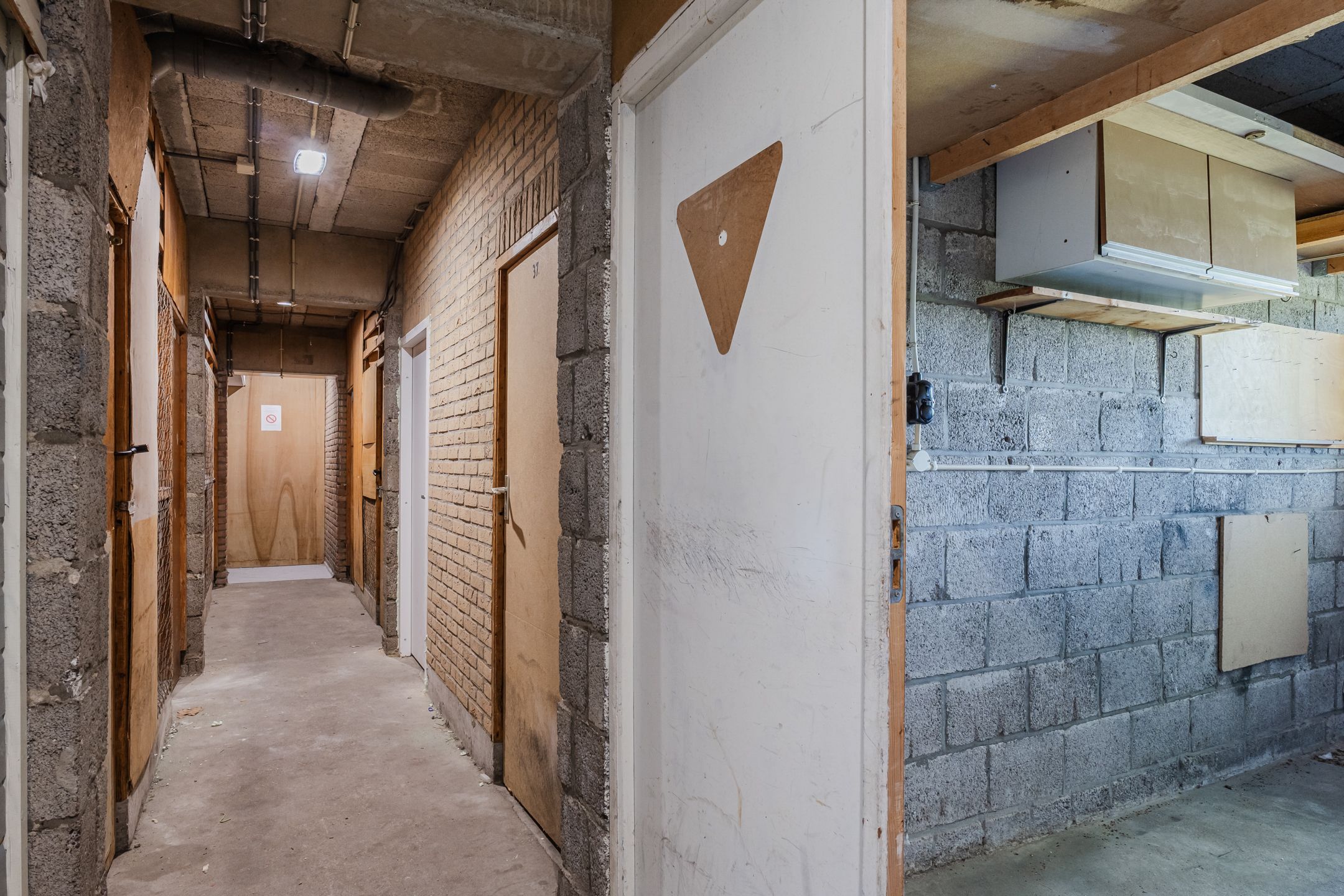 Photo 21 of Vredenluststraat 11