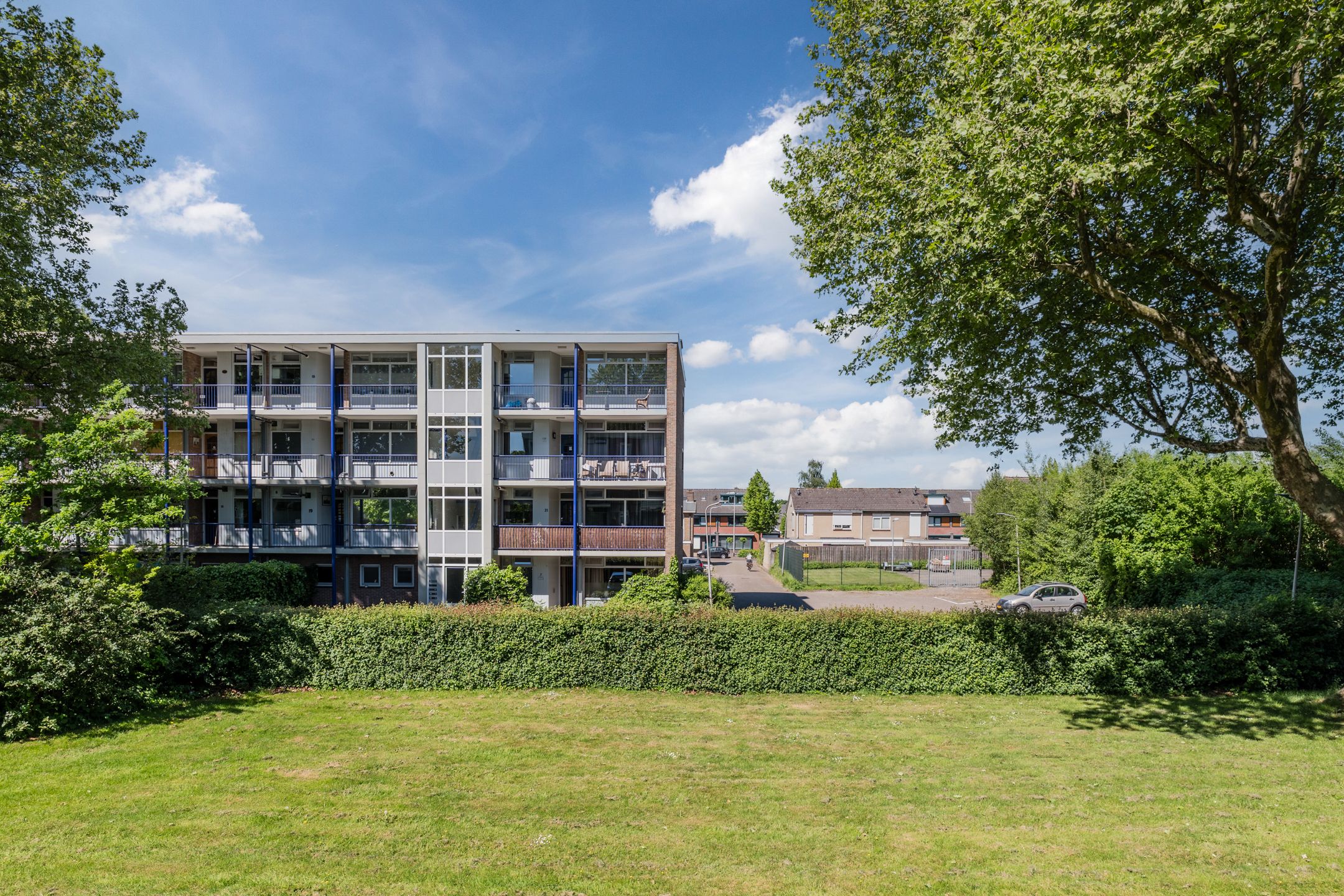 Photo 24 of Vredenluststraat 11