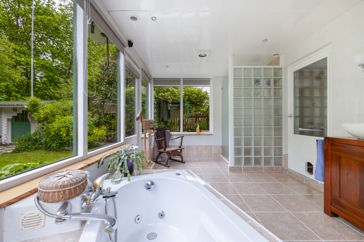 Photo 39 of Buitenom 7