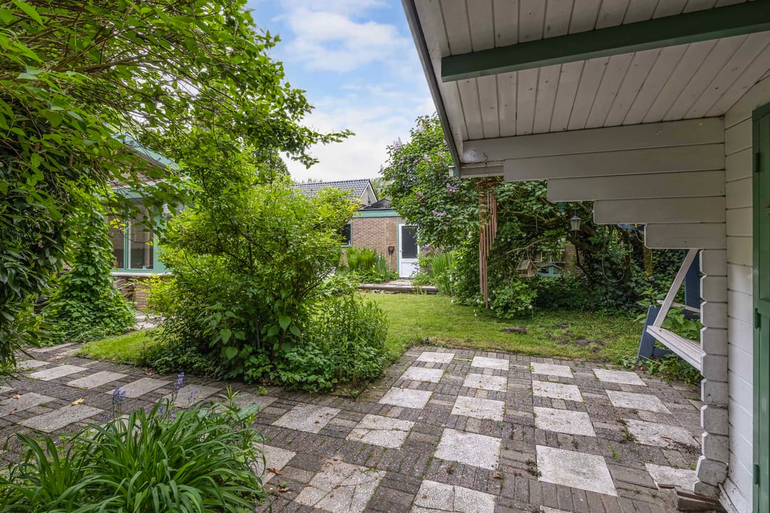 Photo 46 of Buitenom 7