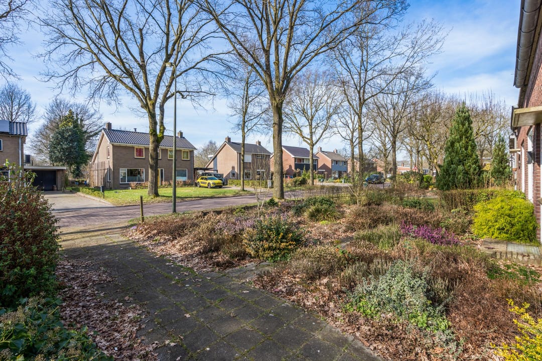 Photo 2 of Beatrixlaan 43