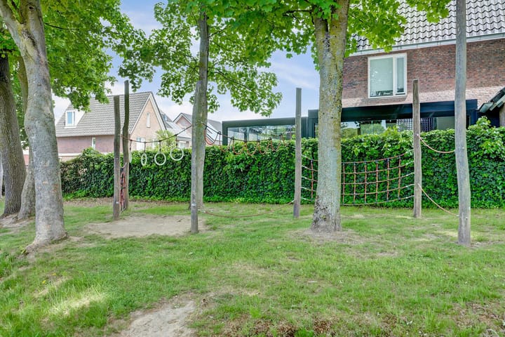 Foto 26 van Limburgiastraat 6