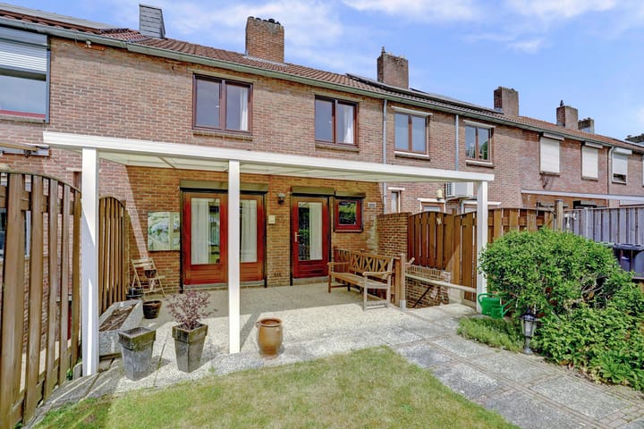 Foto 23 van Limburgiastraat 6