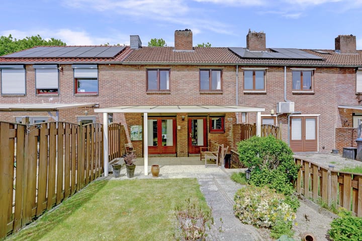 Foto 2 van Limburgiastraat 6