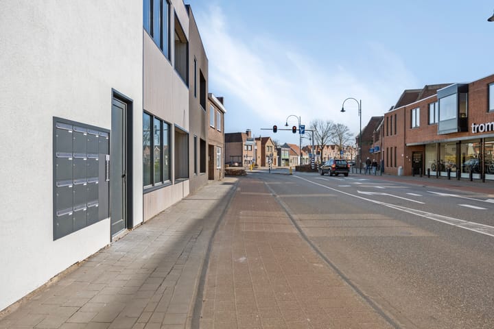 Foto 27 van Bredaseweg 38-C