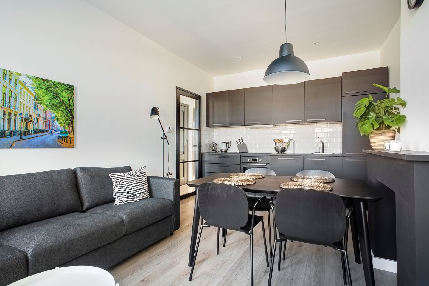 Foto 1 van Van Musschenbroekstraat 138