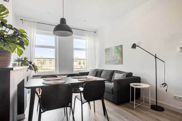 Foto 7 van Van Musschenbroekstraat 138