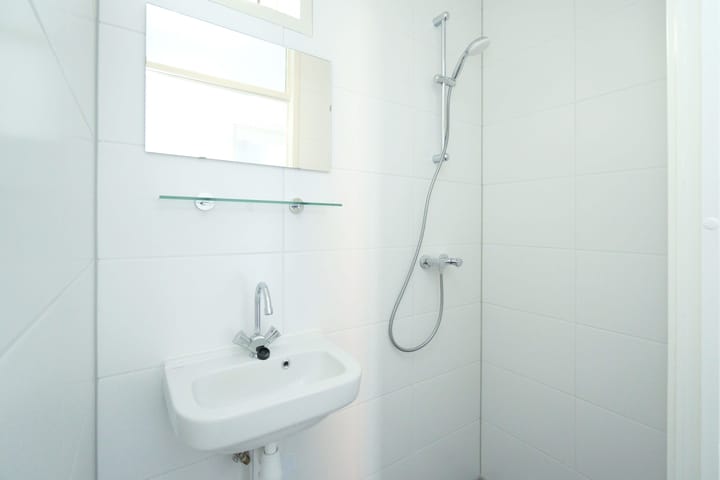 Foto 18 van Surinamestraat 120