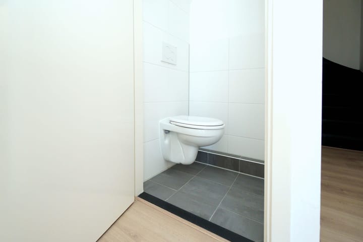 Foto 14 van Surinamestraat 120