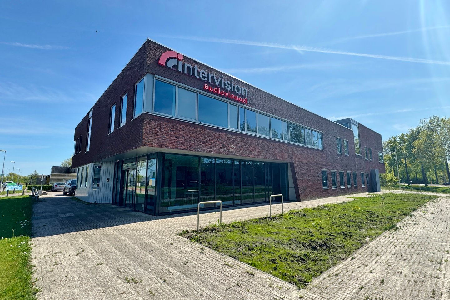 Bekijk foto 1 van De Verbetering 1