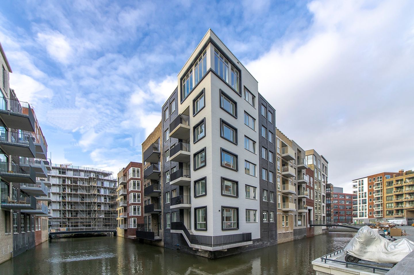 Foto 1 van Charley Tooropgracht 167