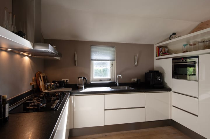 Photo 5 of Hunnenweg 10-11