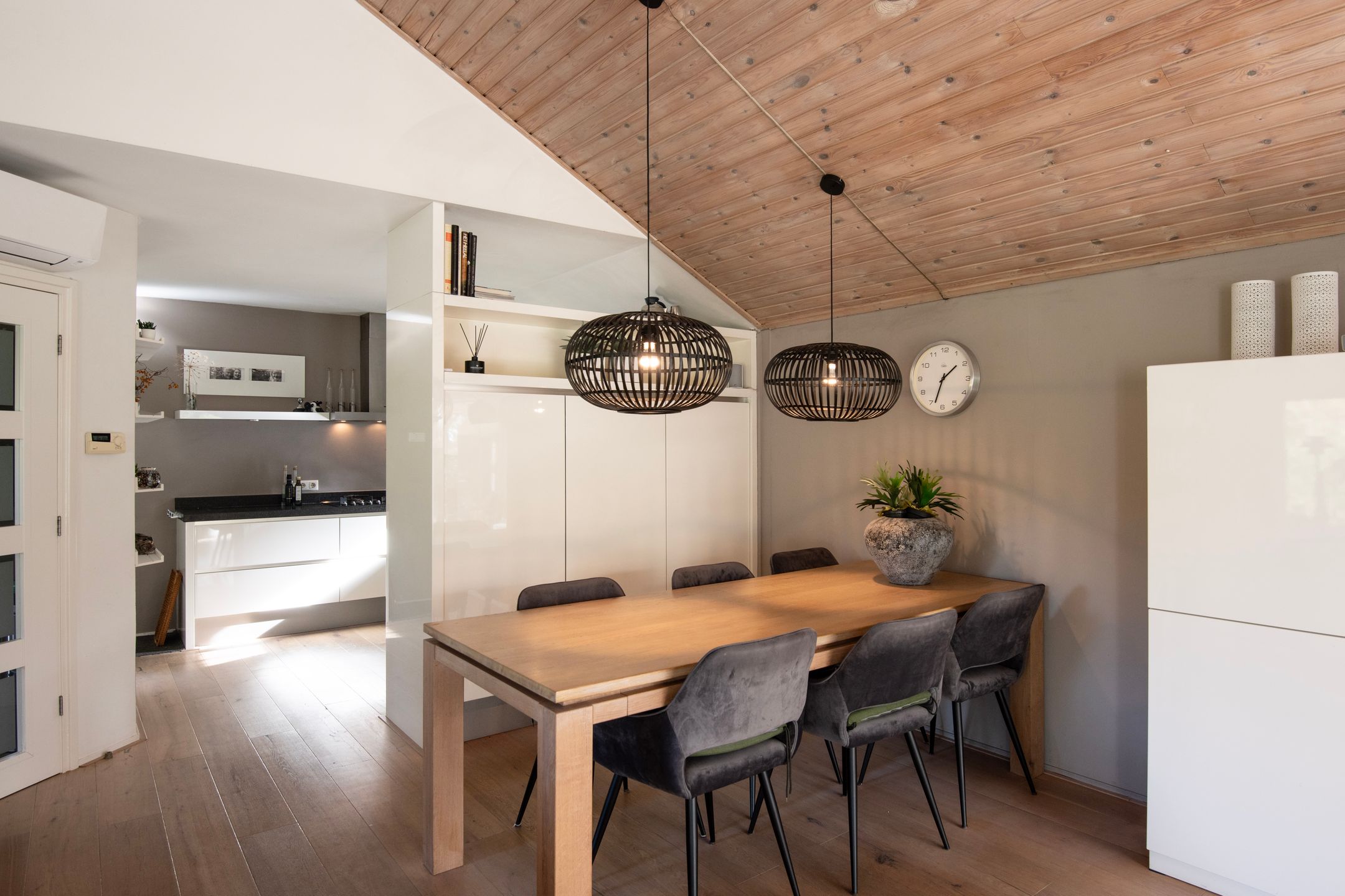 Foto 6 van Hunnenweg 10-11