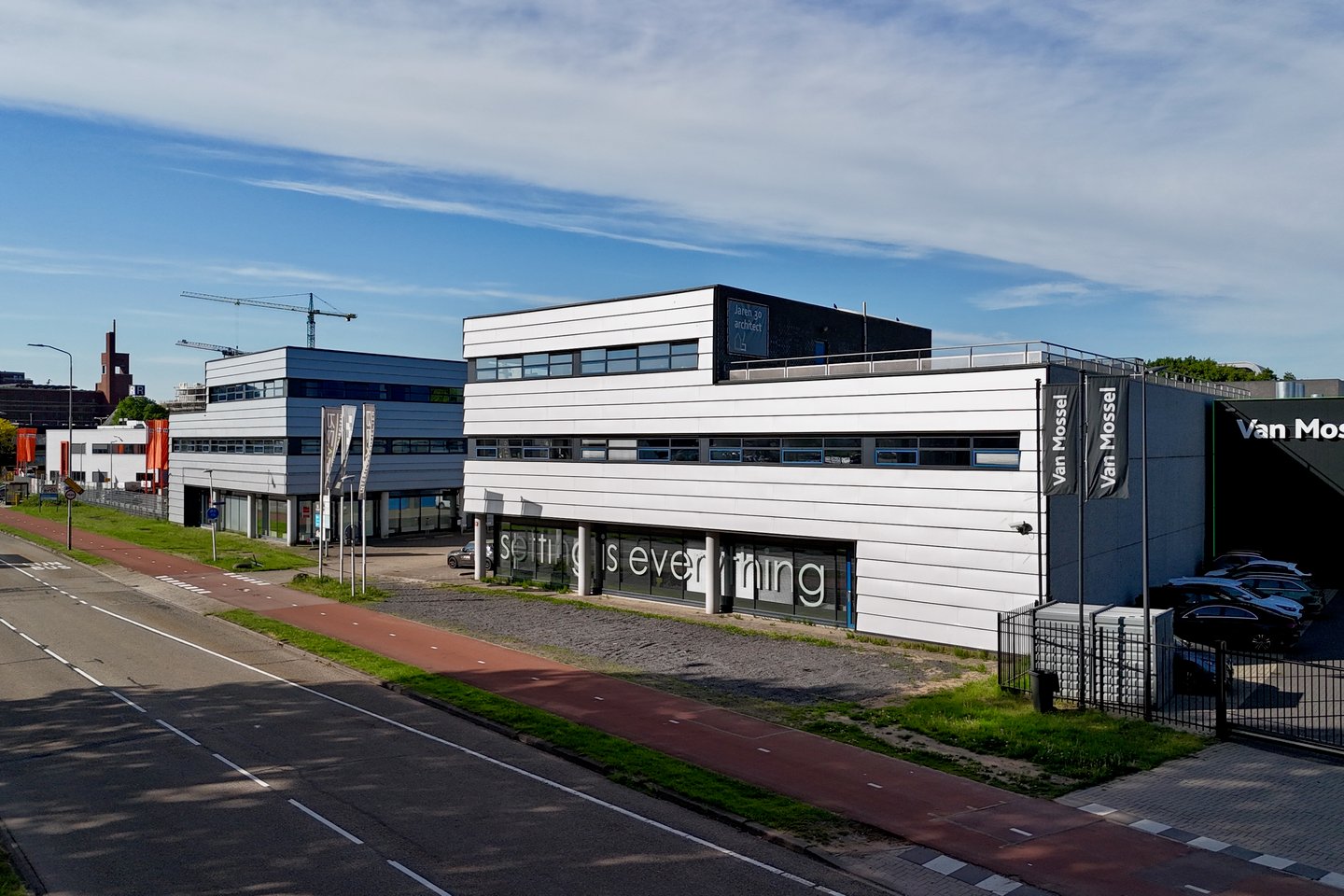 Bekijk foto 3 van Radonweg 2