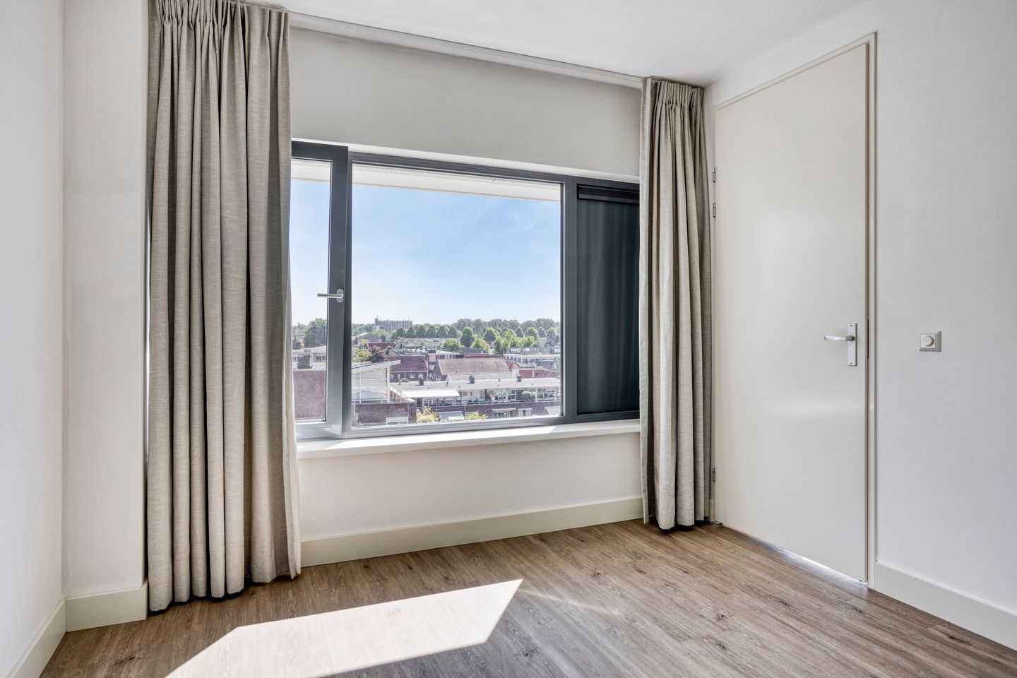 Foto 10 van Grotestraat 339-T