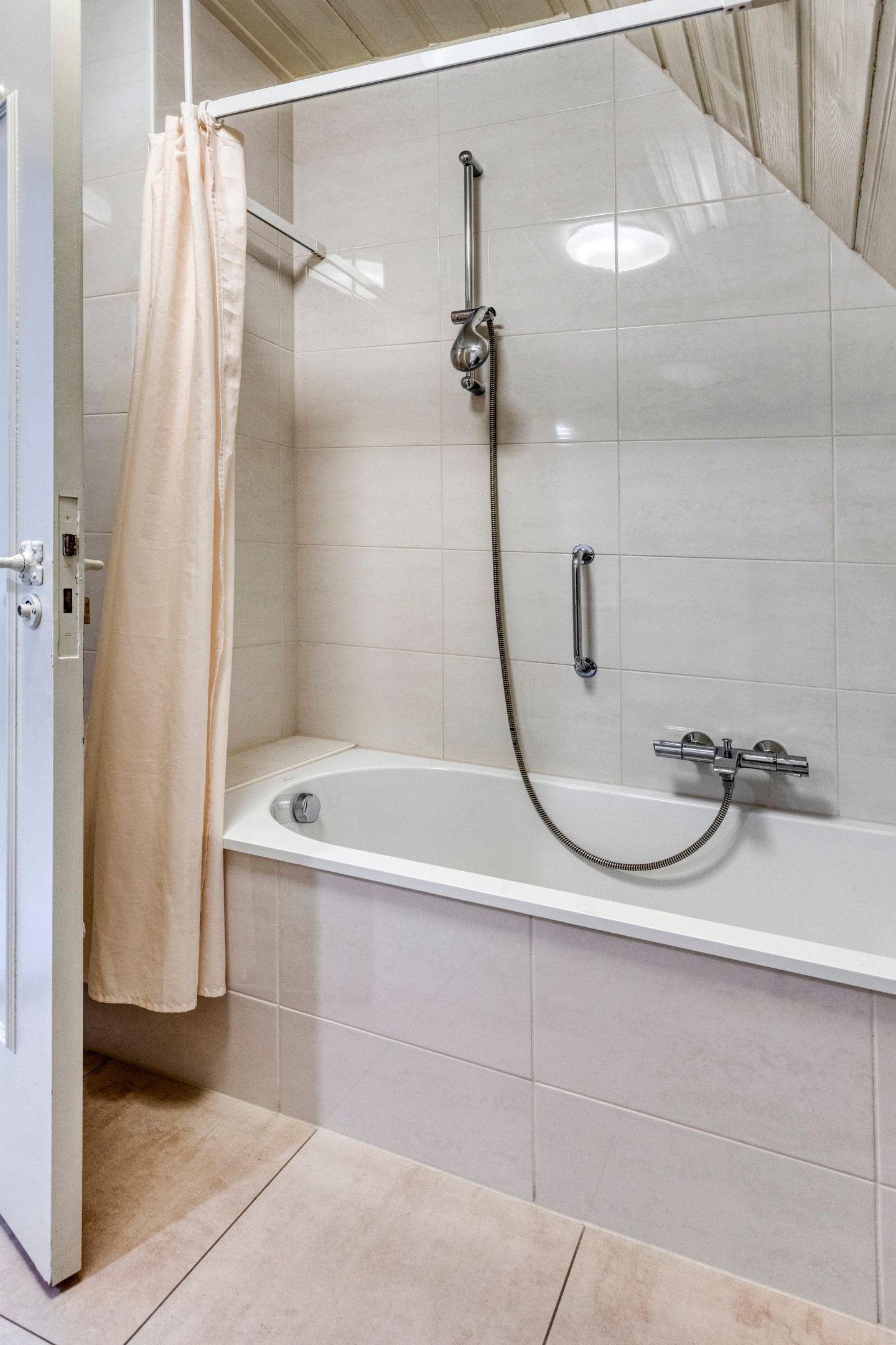 Foto 42 van Zwaanweg 12