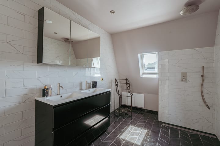 Photo 17 of Vondelstraat 94-1