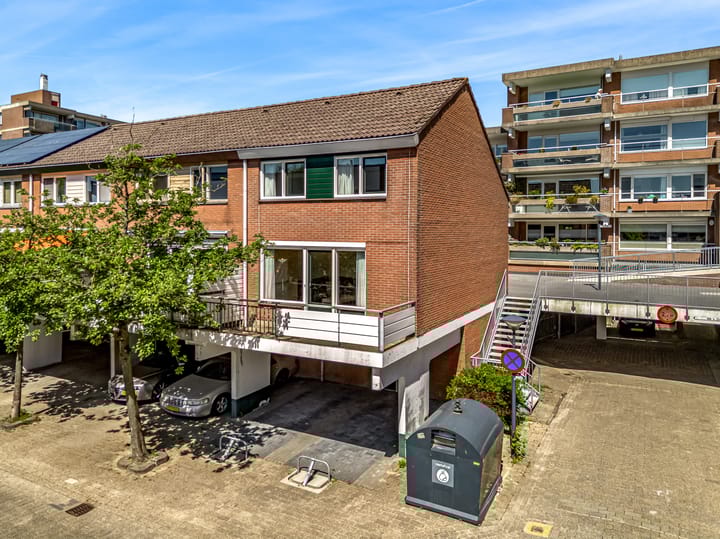 Foto 1 van Poolster 226