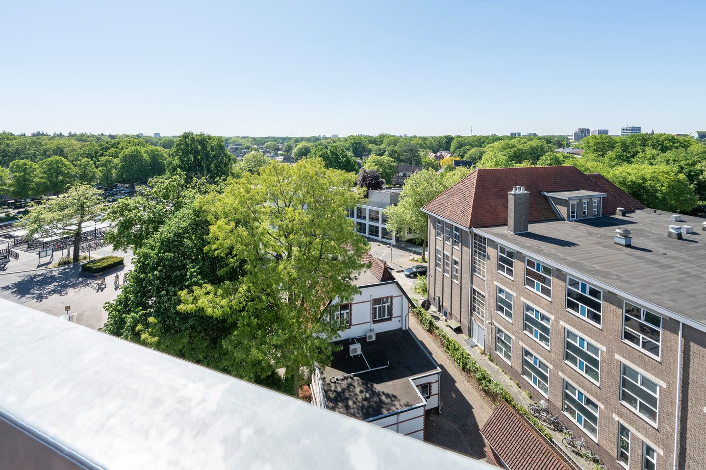 Photo 5 of Stationsplein 59