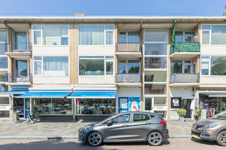 Amalia van Solmsstraat 9