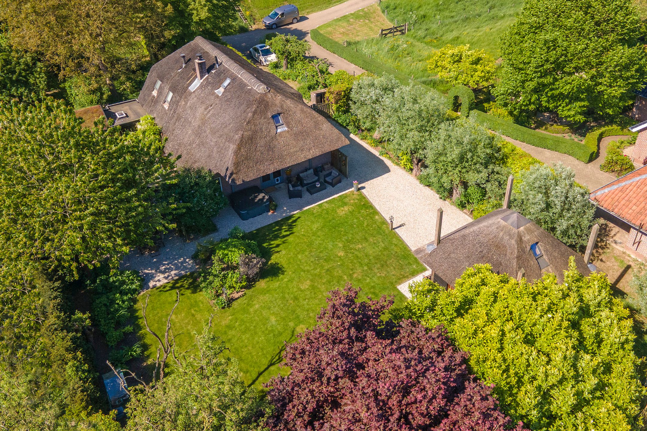 Foto 93 van Waalbandijk 120-A