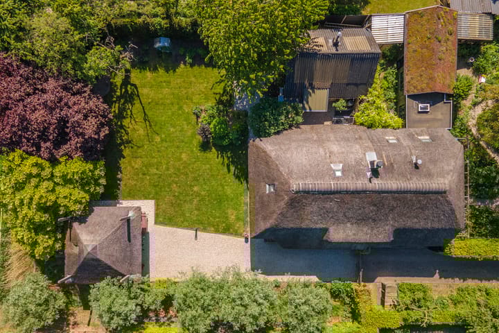 Foto 100 van Waalbandijk 120-A