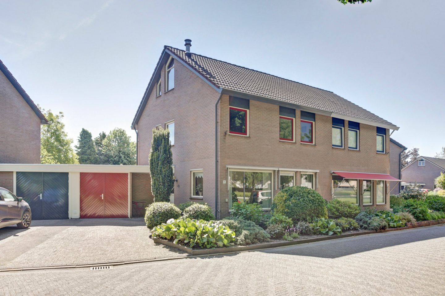 Foto 1 van Osbornehof 8