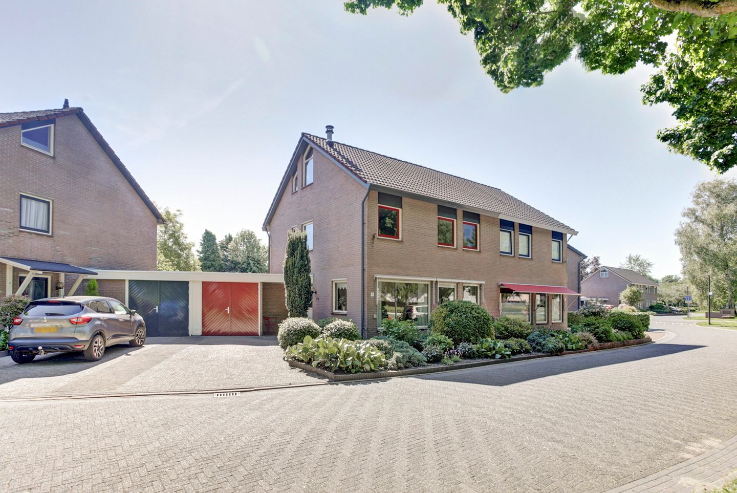 Foto 5 van Osbornehof 8