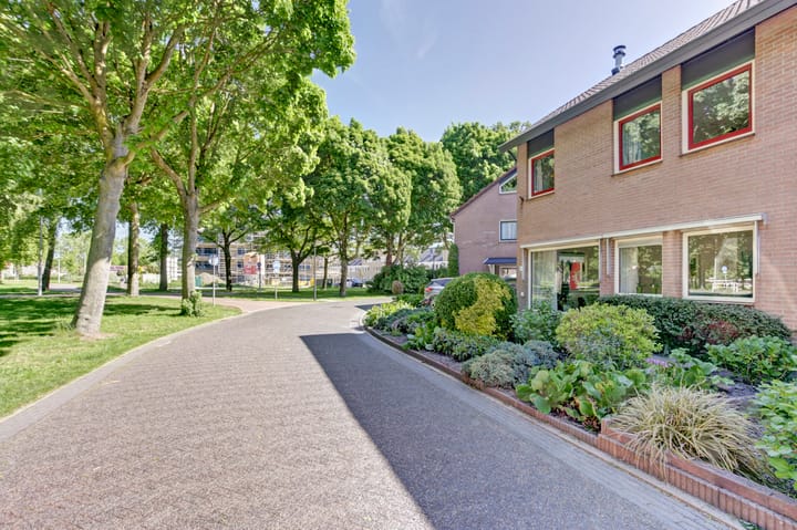 Photo 47 of Osbornehof 8