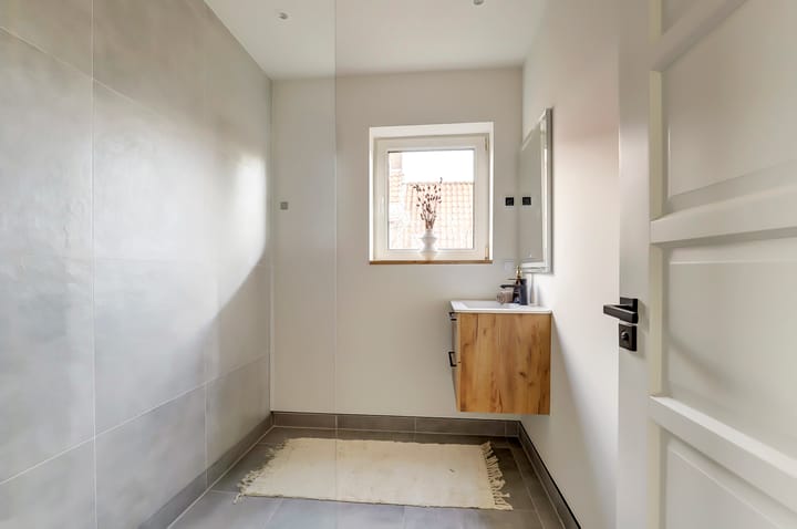 Photo 23 of Zwarteweg 102