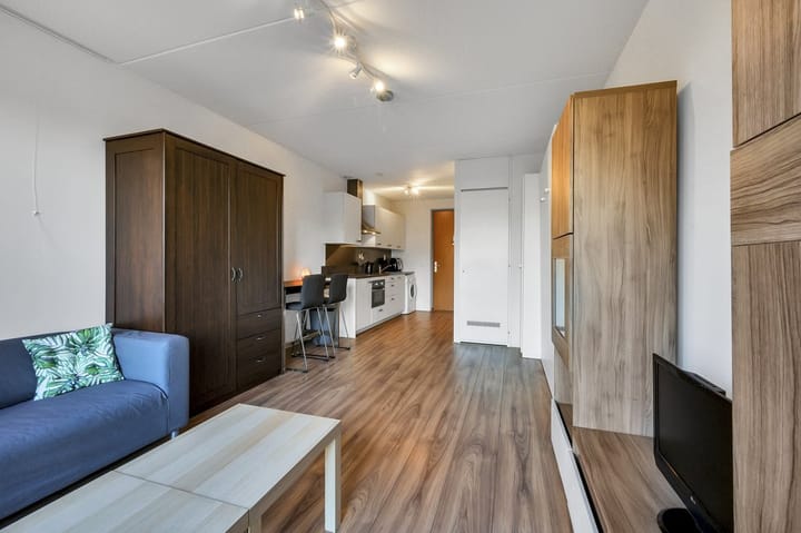 Photo 9 of Welnastraat 101