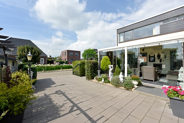 Foto 2 van Bloemenstraat 33