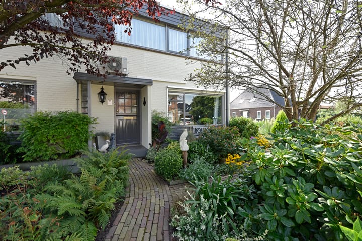 Foto 3 van Bloemenstraat 33