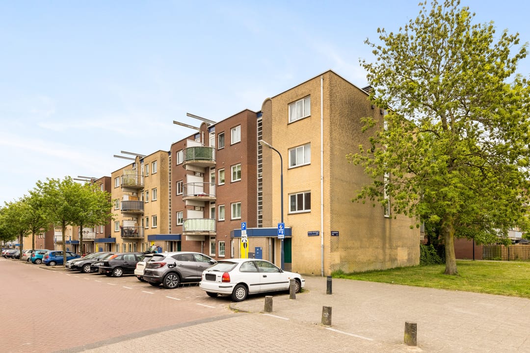 Photo 2 of Roosje Vosstraat 109