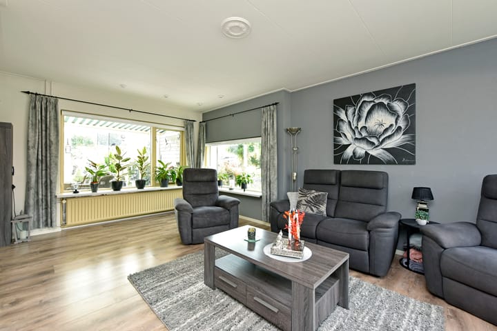 Foto 7 van Bloemenstraat 33