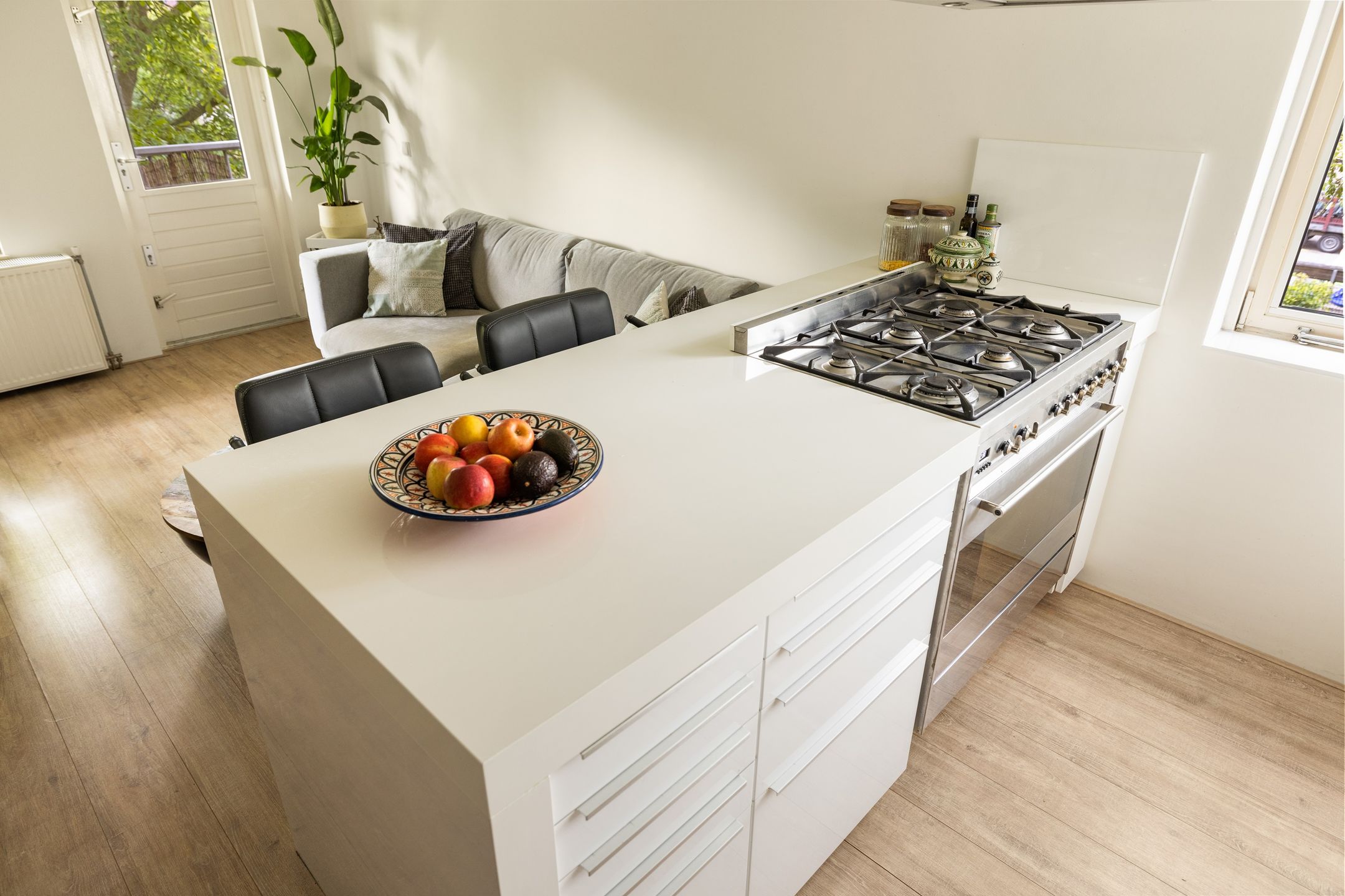 Photo 9 of Roosje Vosstraat 109